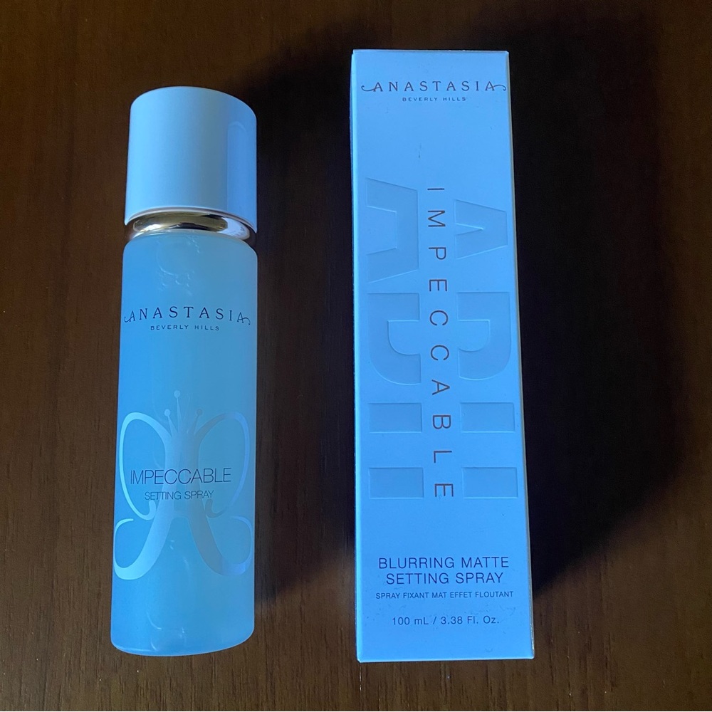 [NWT] Anastasia Beverly Hills Impeccable 24HR Blurring Matte Setting Spray